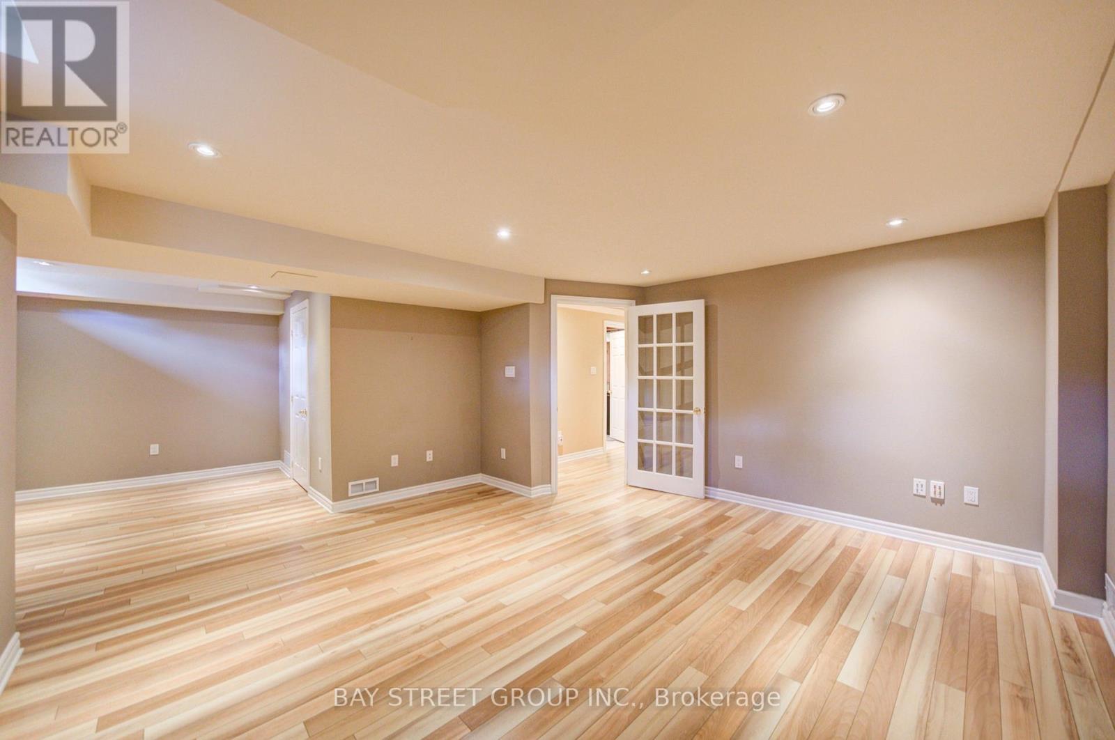 5922 Dalebrook Crescent, Mississauga, Ontario  L5M 5R9 - Photo 33 - W13693770