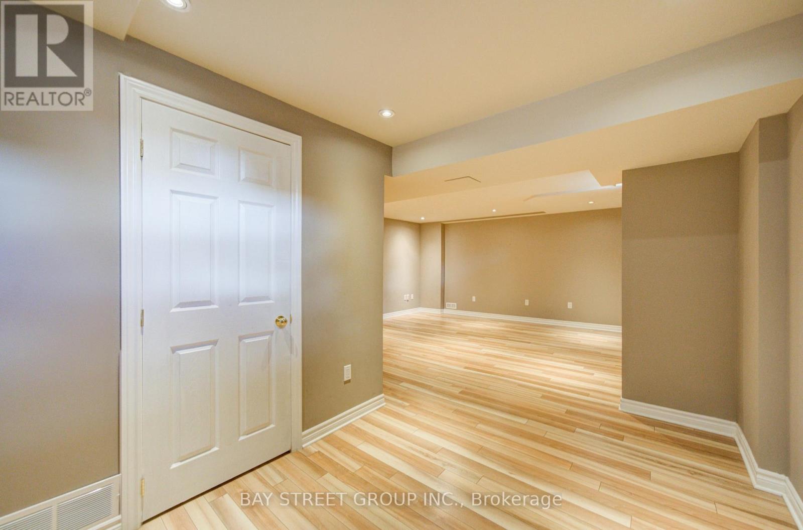 5922 Dalebrook Crescent, Mississauga, Ontario  L5M 5R9 - Photo 34 - W13693770