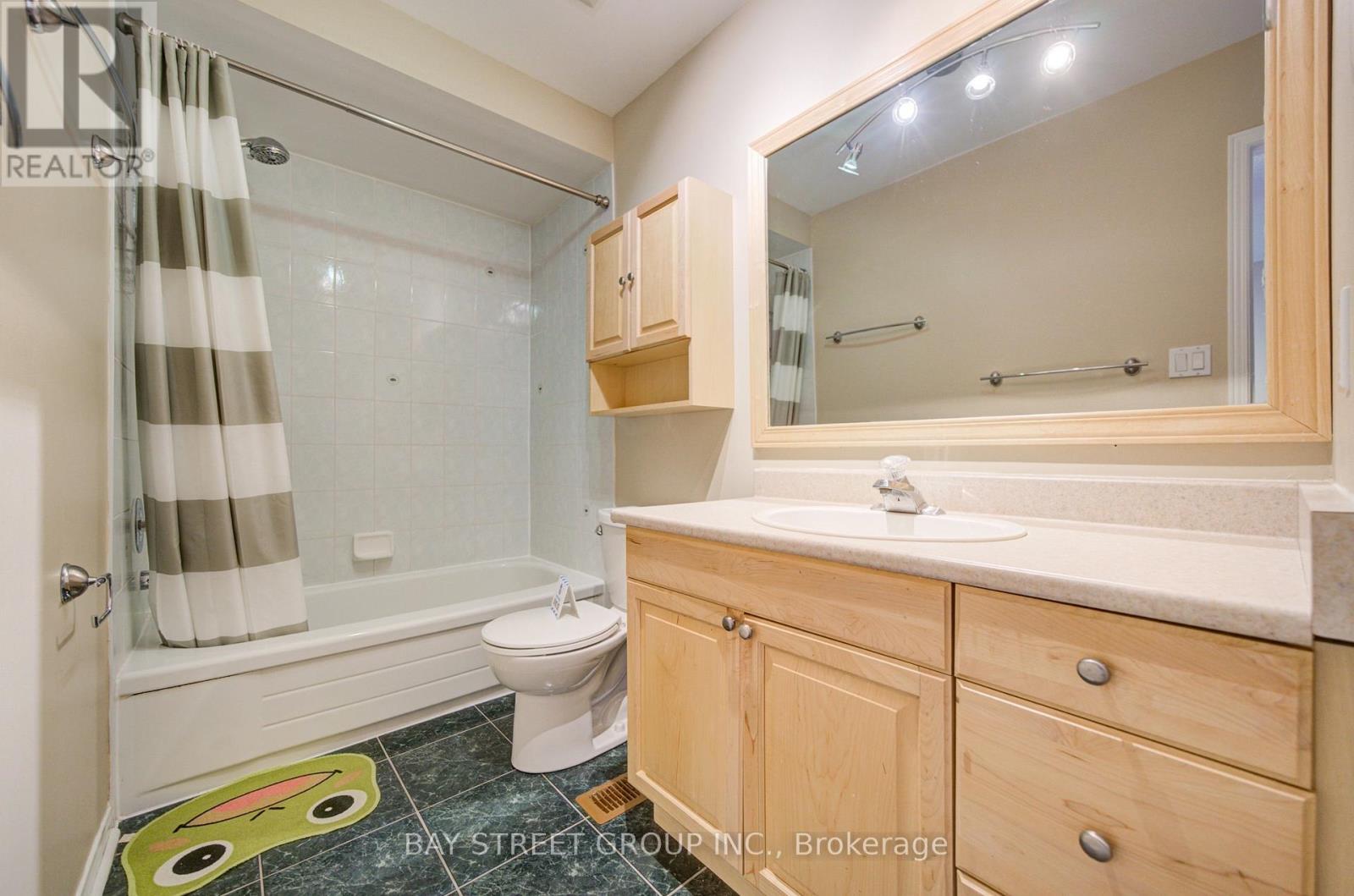5922 Dalebrook Crescent, Mississauga, Ontario  L5M 5R9 - Photo 35 - W13693770
