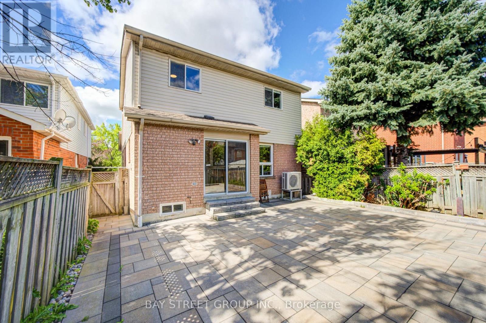 5922 Dalebrook Crescent, Mississauga, Ontario  L5M 5R9 - Photo 38 - W13693770