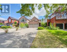 5922 DALEBROOK CRESCENT, Mississauga, Ontario