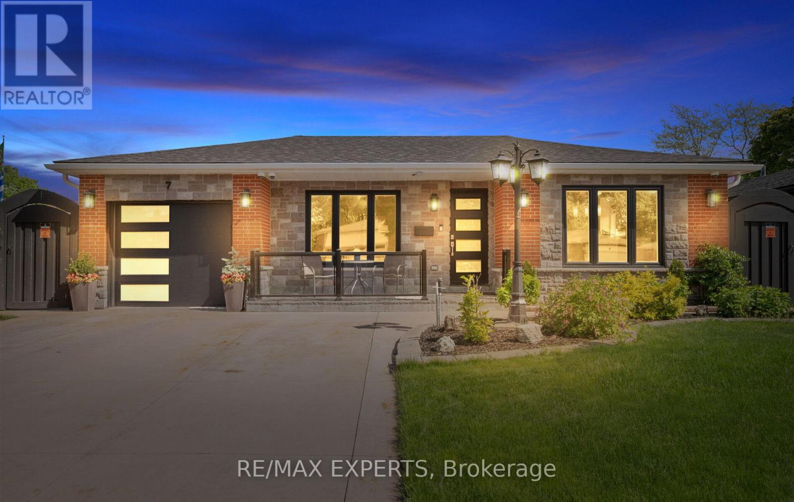 7 GOODWOOD ROAD, Brampton, Ontario