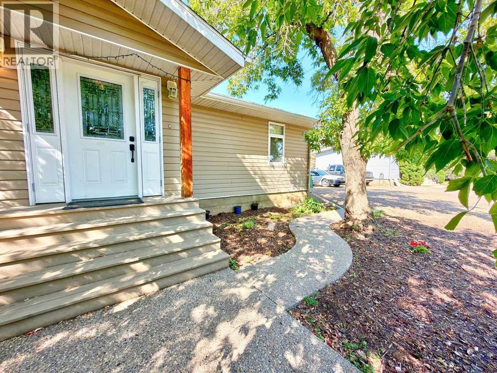 10014 96 Avenue, La Crete, Alberta  T0H 2H0 - Photo 3 - A2330732