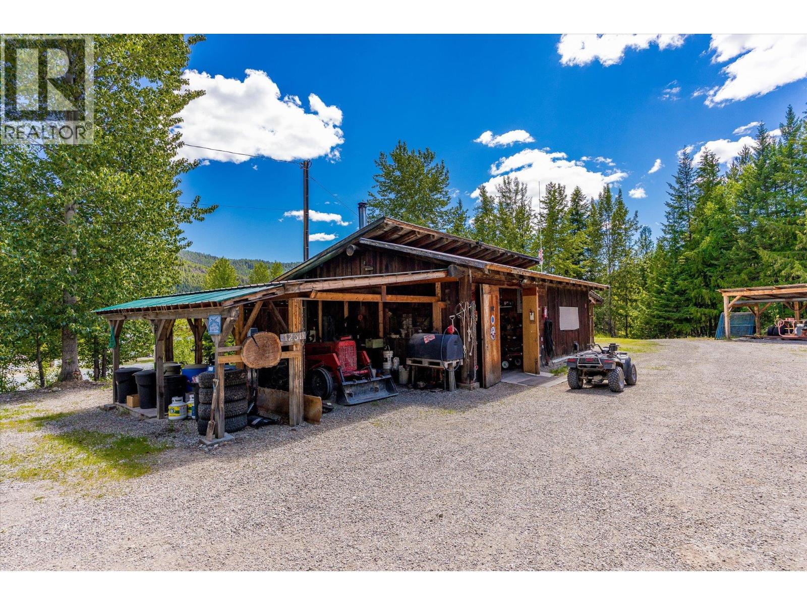 1230 Philpott Road, Kelowna, British Columbia  V1P 1J7 - Photo 78 - 10395082