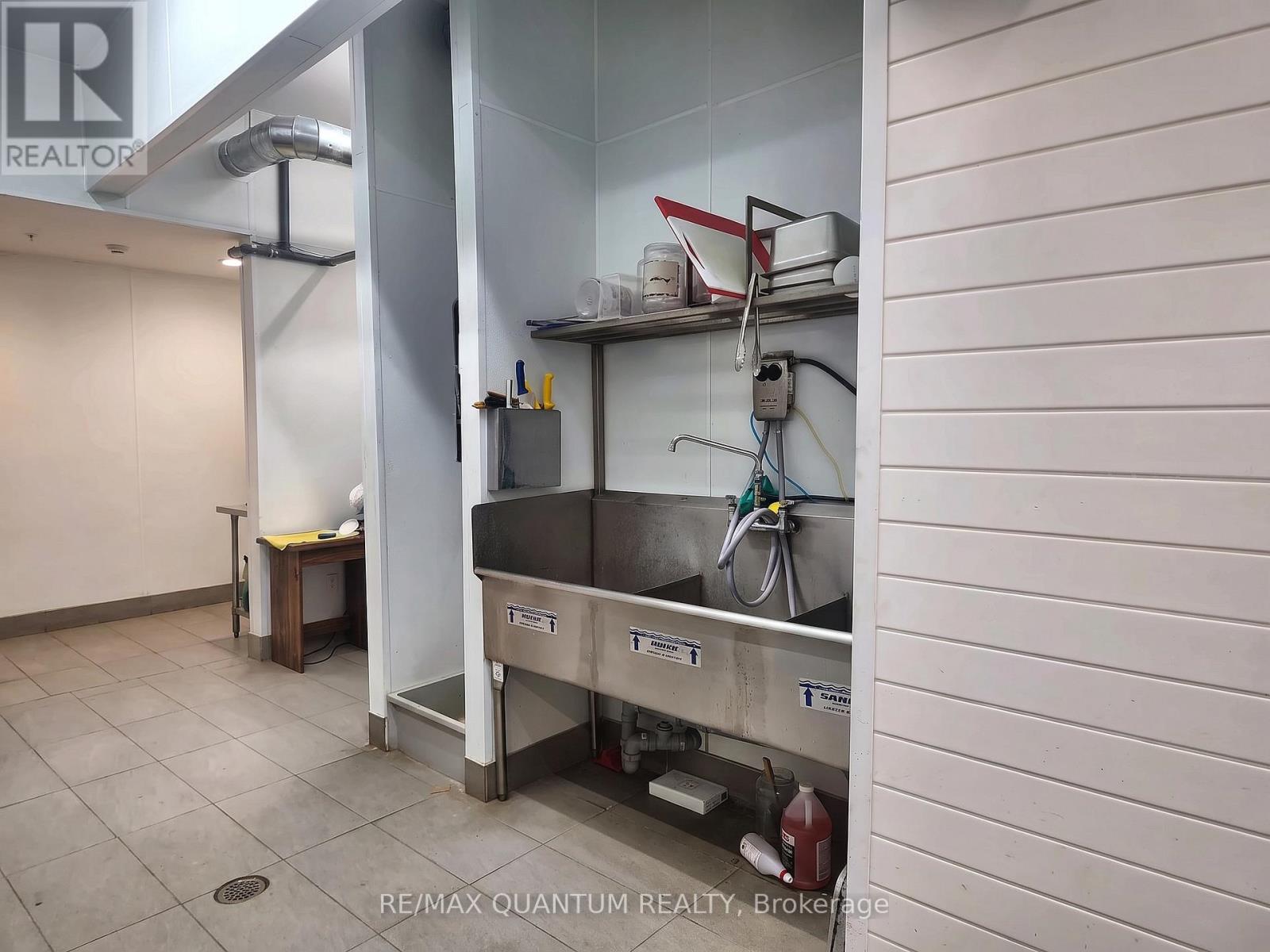 749 King Street E, Cambridge, Ontario  N3H 3N8 - Photo 6 - X13685078