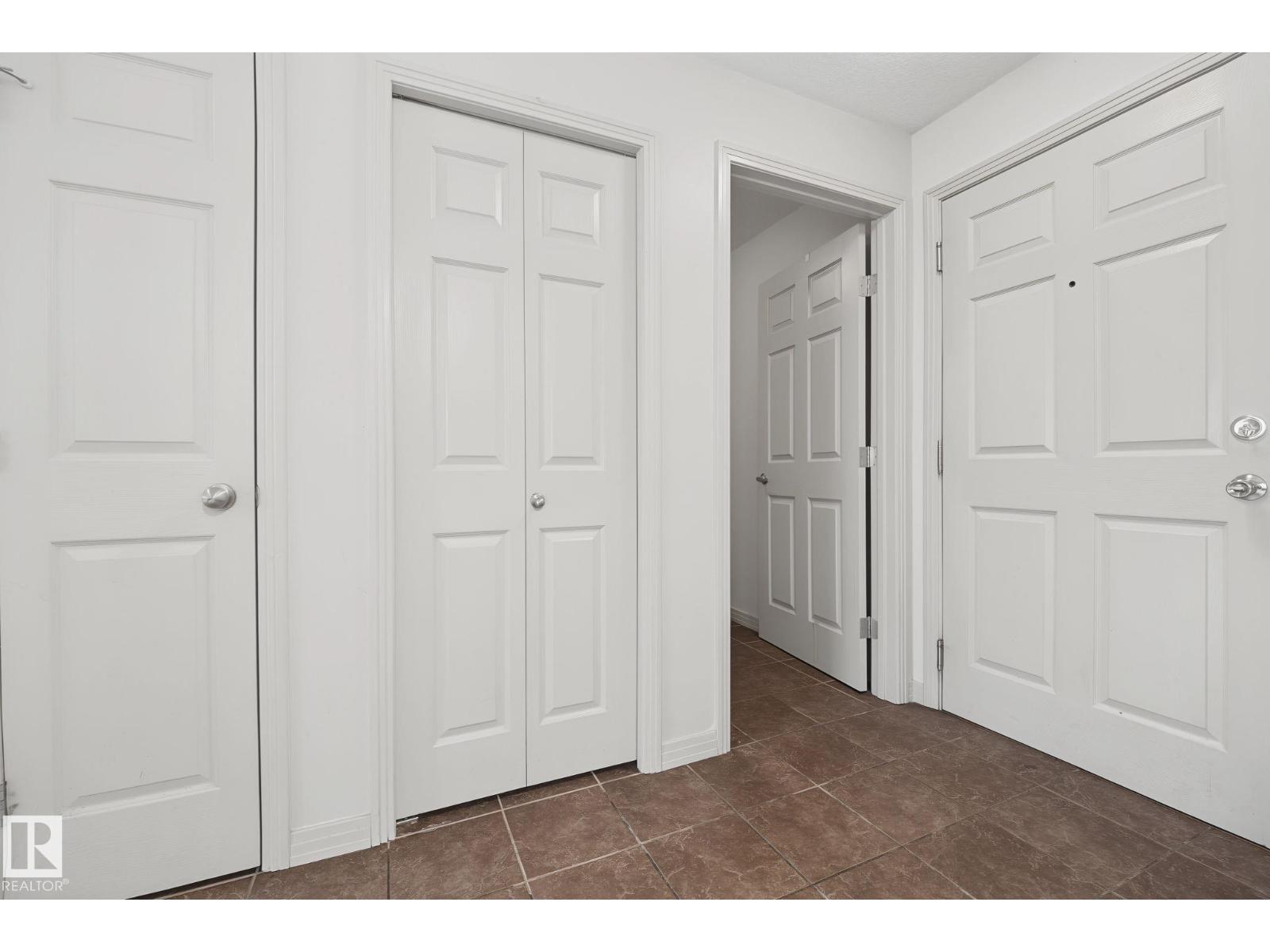 #111 5005 165 Av NW, Edmonton, Alberta T5Y 0L8 - Photo 20 - E4497646
