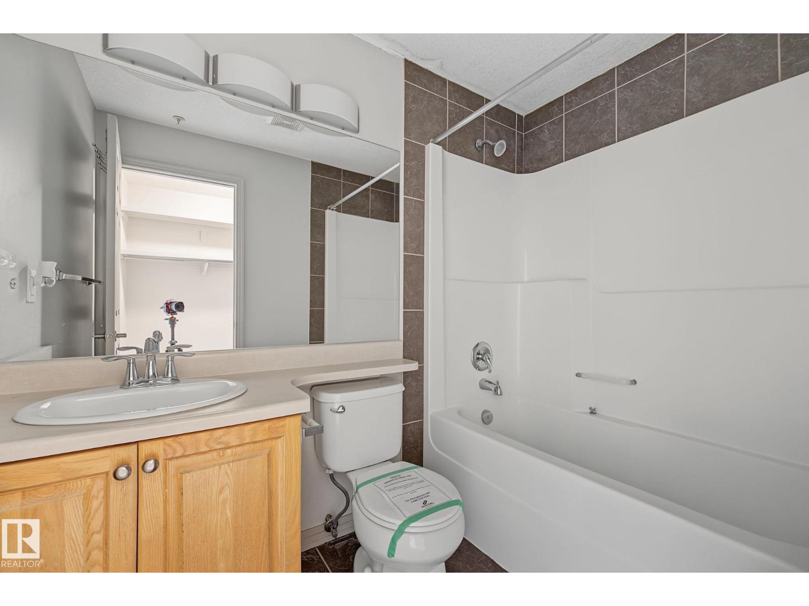 #111 5005 165 Av NW, Edmonton, Alberta T5Y 0L8 - Photo 19 - E4497646
