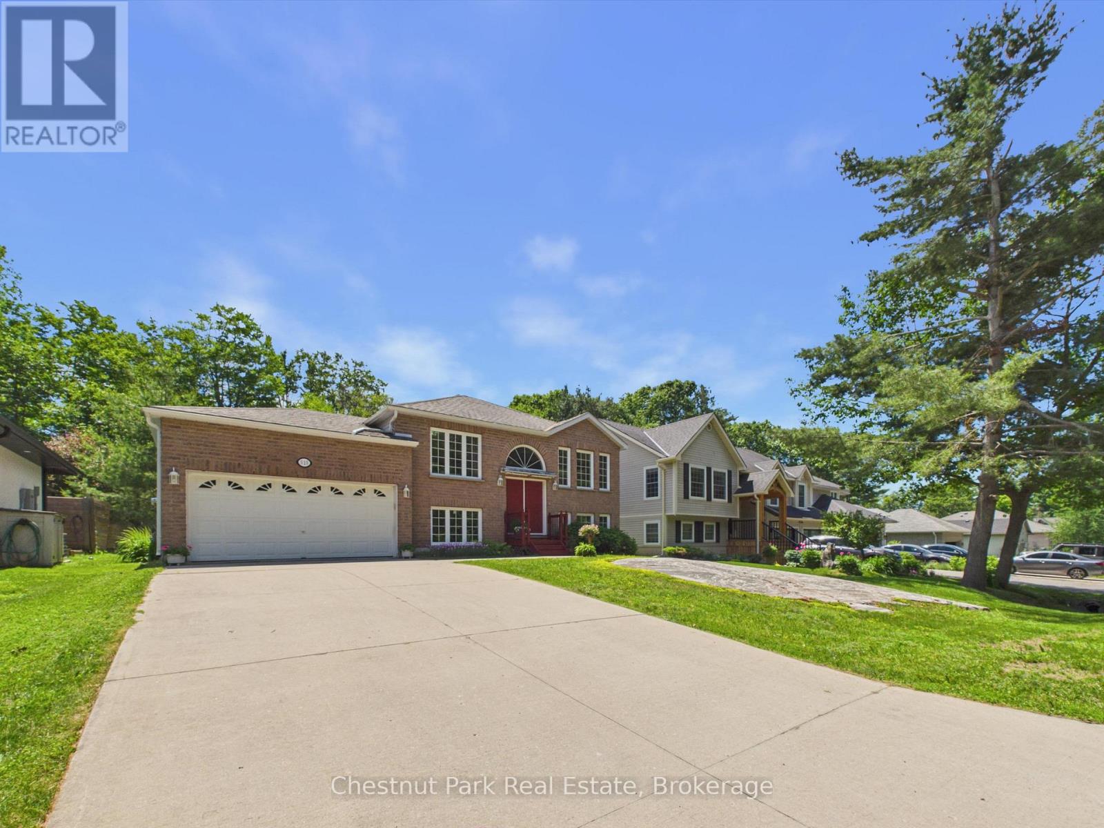 525 Lorne Street, Gravenhurst, Ontario  P1P 1N1 - Photo 3 - X13486014