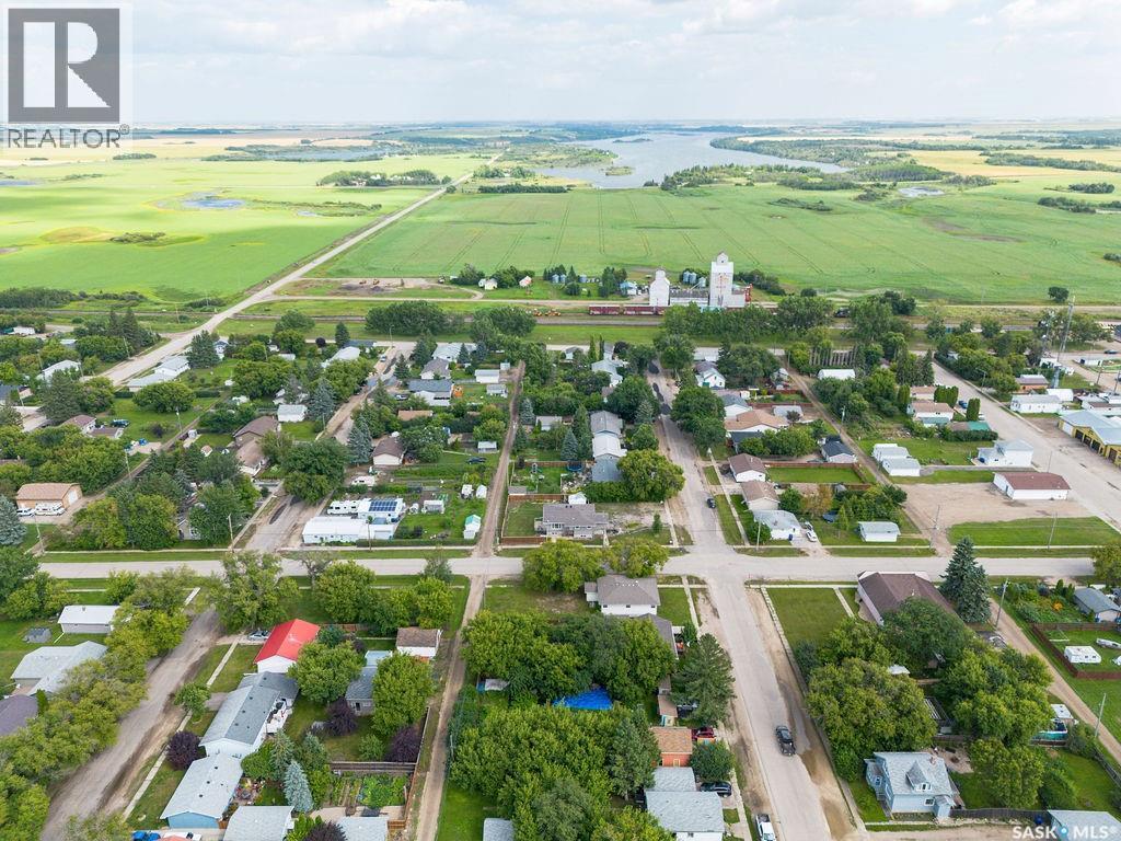 120 1st Street N, Wakaw, Saskatchewan  S0K 4P0 - Photo 47 - SK046096