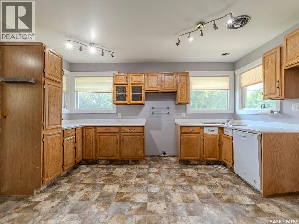 120 1st Street N, Wakaw, Saskatchewan  S0K 4P0 - Photo 6 - SK046096