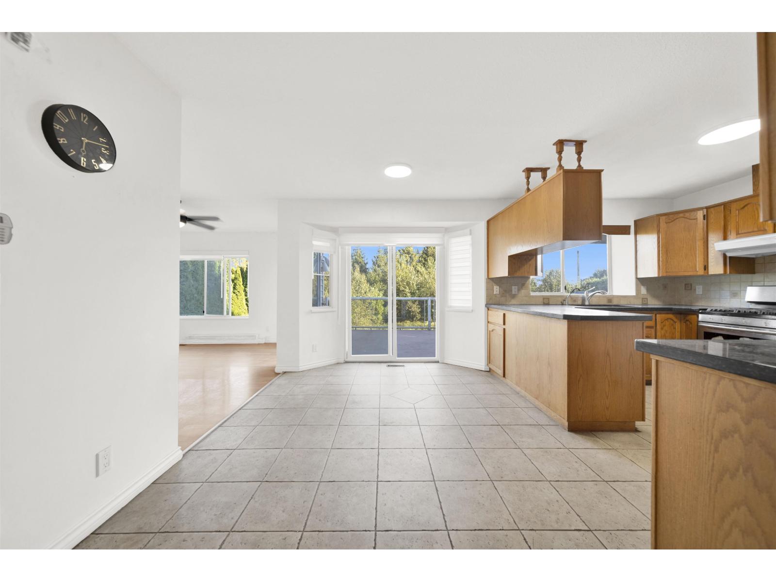 13178 Coulthard Road, Surrey, British Columbia V3X 3E6 - Photo 6 - R3156825