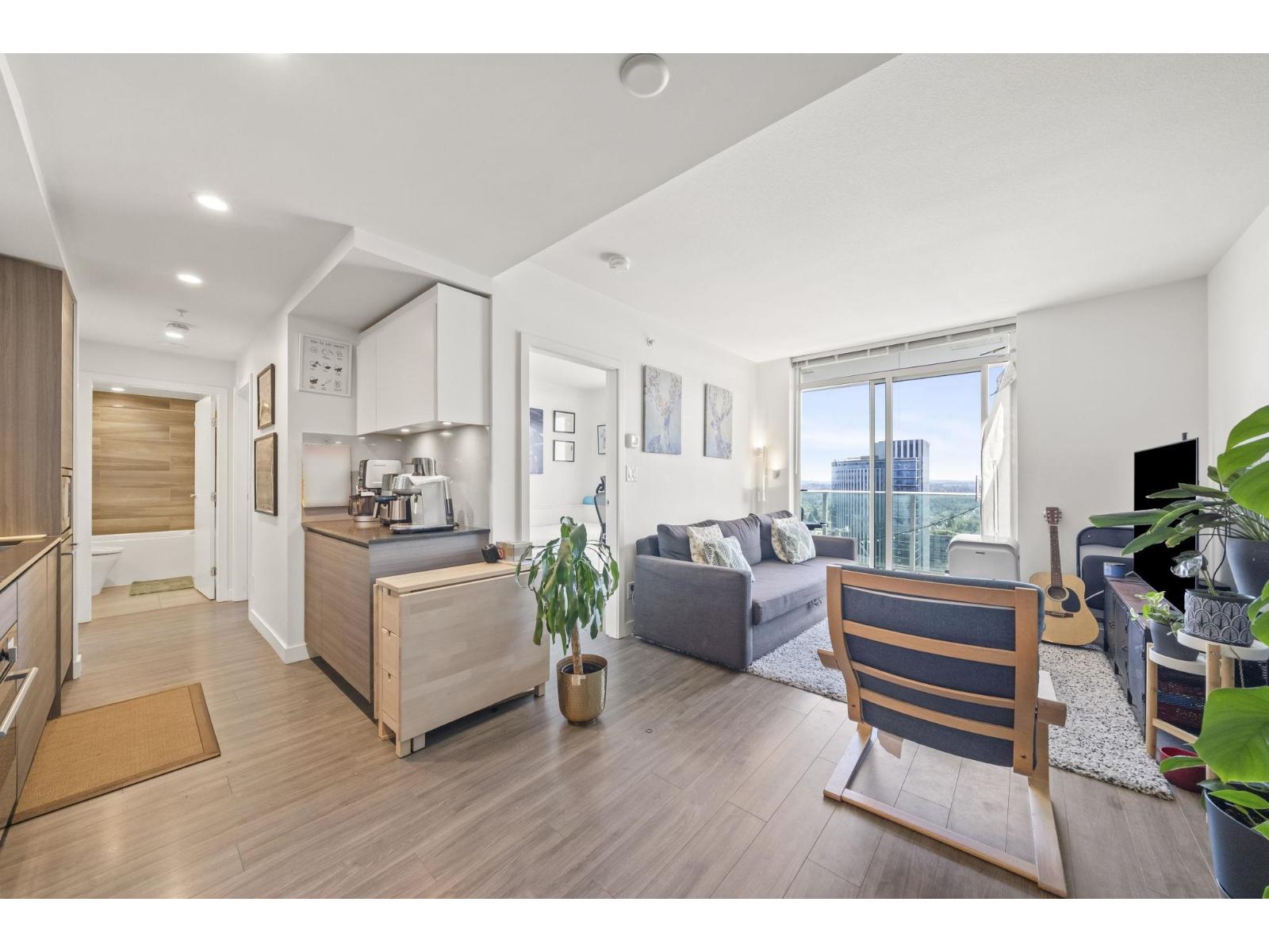 2701 13655 Fraser Highway, Surrey, British Columbia  V3T 0P8 - Photo 6 - R3157264