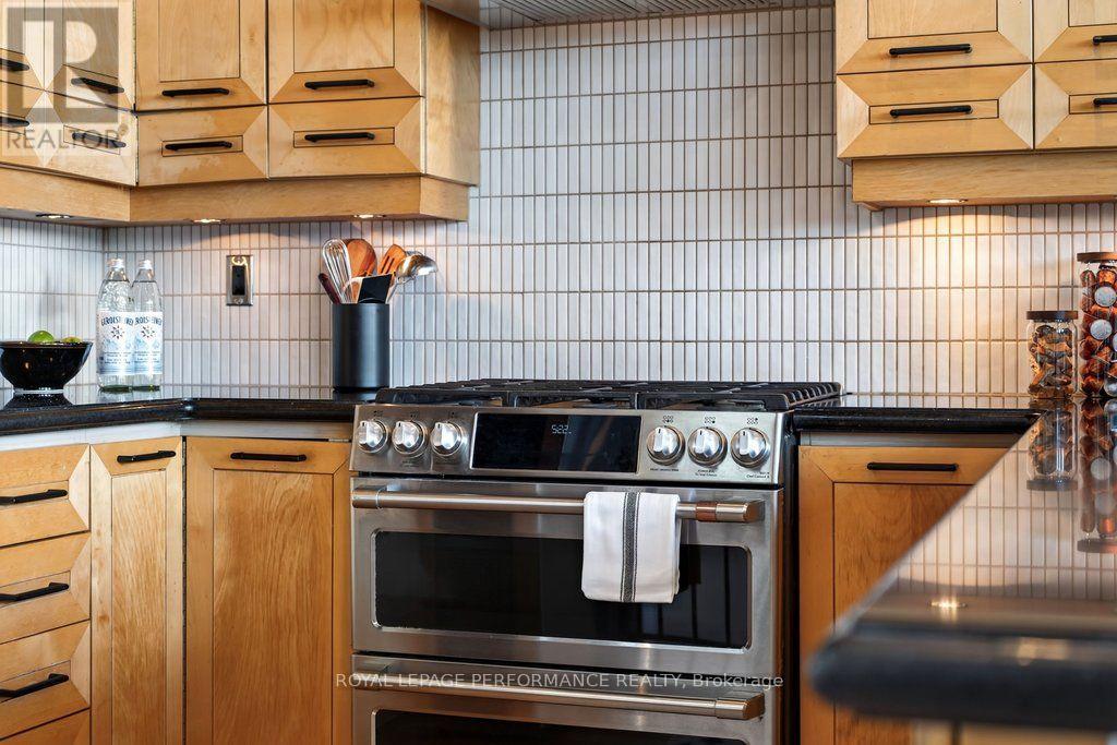 Ph4 & Ph6 - 255 Argyle Avenue, Ottawa, Ontario  K2P 2N7 - Photo 13 - X13693796