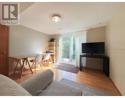 WALK OUT BSMT - 94 MICMAC CRESCENT, Toronto, Ontario