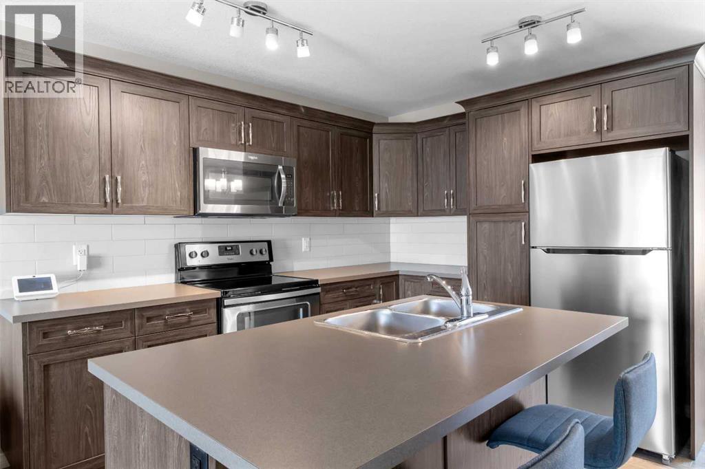 6 Latoria Court, Rural Red Deer County, Alberta  T4E 3B8 - Photo 8 - A2338571