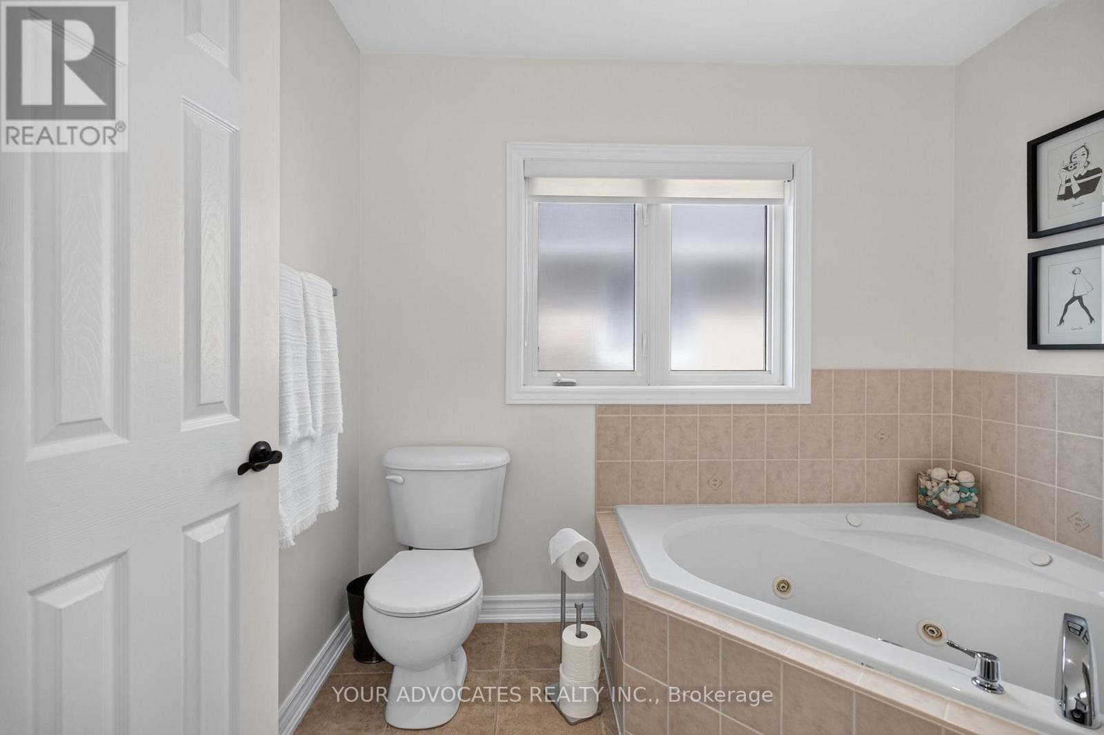 228 Twin Hills Crescent, Vaughan, Ontario  L4H 0H4 - Photo 18 - N13693798