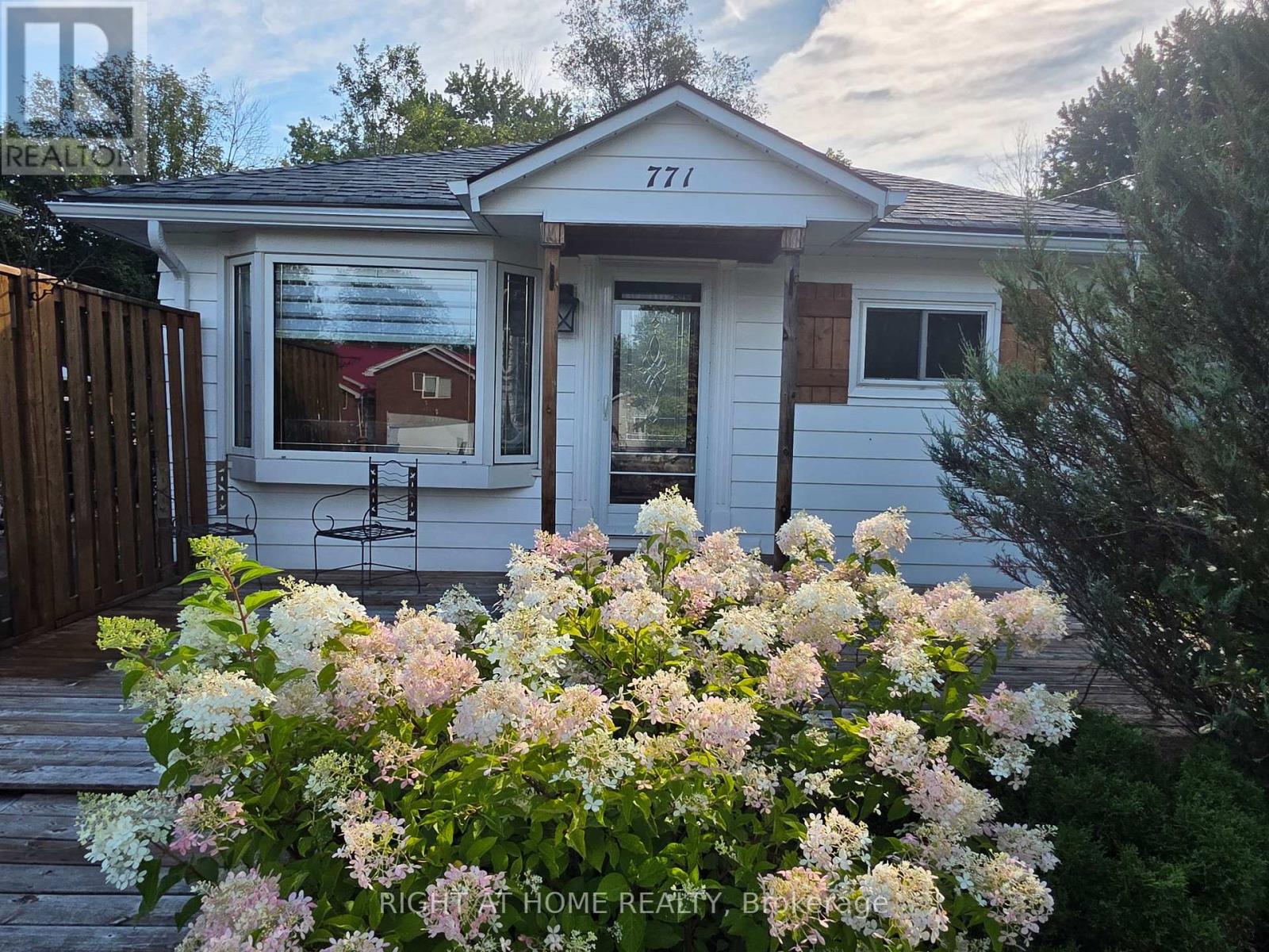771 THIRD AVENUE, Georgina, Ontario