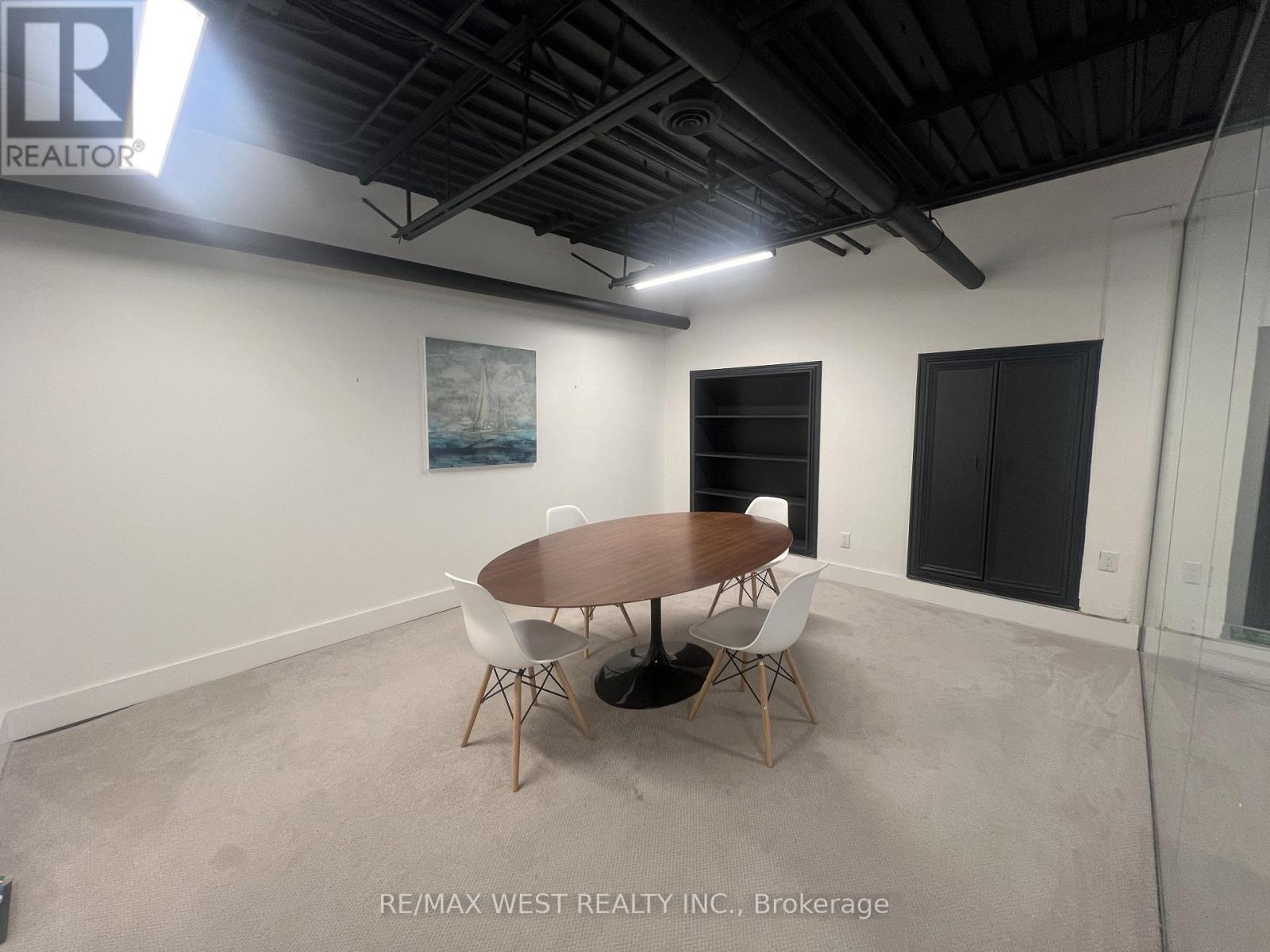 12 (Upper) - 800 Arrow Road, Toronto, Ontario M9M 2Z8 - Photo 2 - W13693804