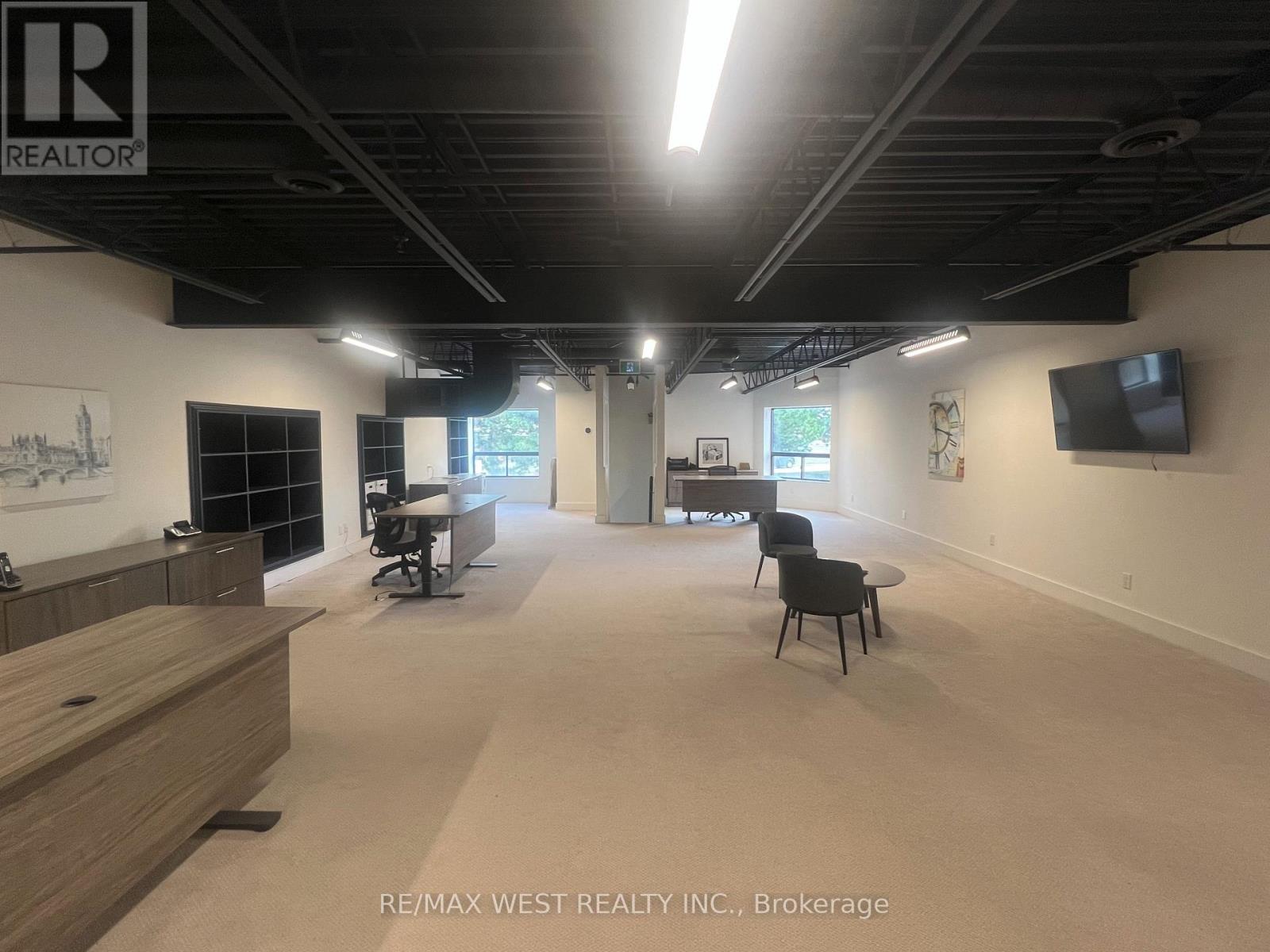 12 (Upper) - 800 Arrow Road, Toronto, Ontario M9M 2Z8 - Photo 8 - W13693804