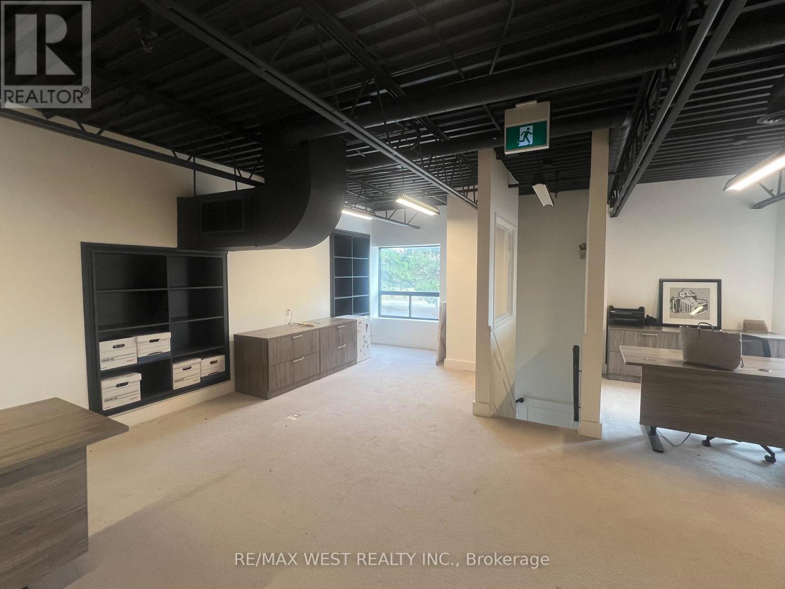 12 (Upper) - 800 Arrow Road, Toronto, Ontario M9M 2Z8 - Photo 9 - W13693804