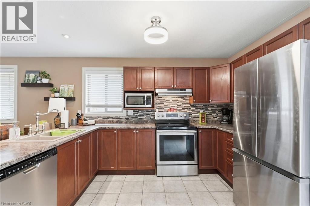 34 Brooklyn Avenue, Brantford, Ontario  N3T 1B4 - Photo 12 - 40854396