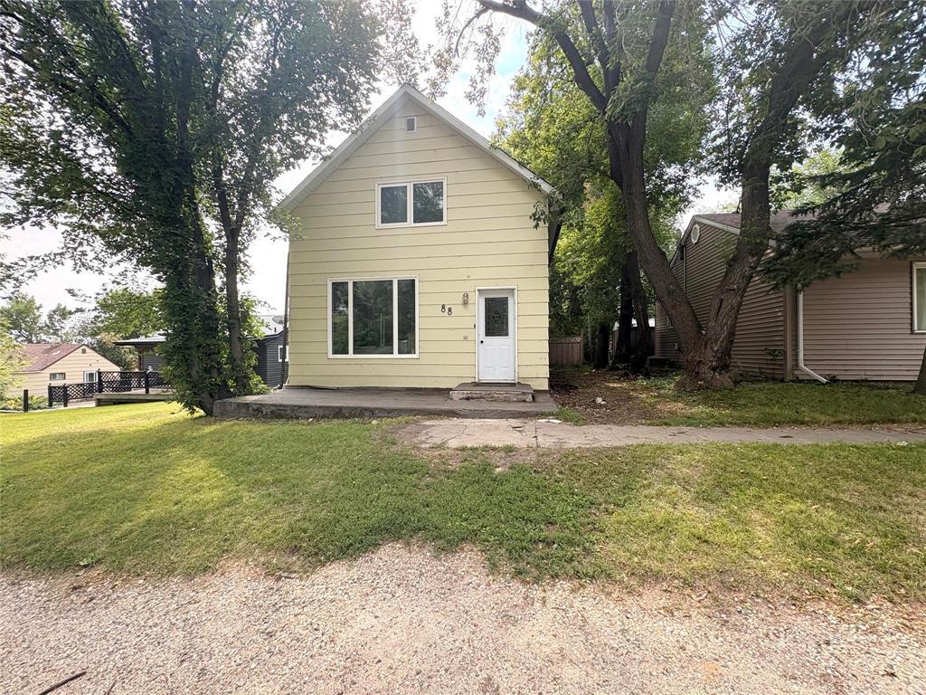 88 Oak Street, Melita, Manitoba  R0M 1L0 - Photo 0 - 202620910