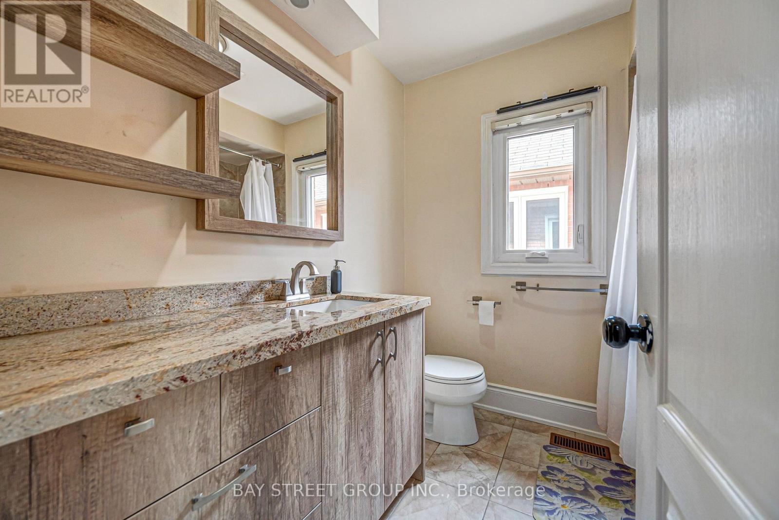14 Rocksprings Avenue, Richmond Hill, Ontario  L4S 1R1 - Photo 37 - N13674188