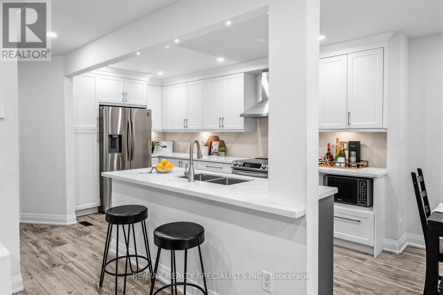 7 - 405 Hyacinthe Boulevard, Mississauga, Ontario  L5A 3N1 - Photo 8 - W13595114