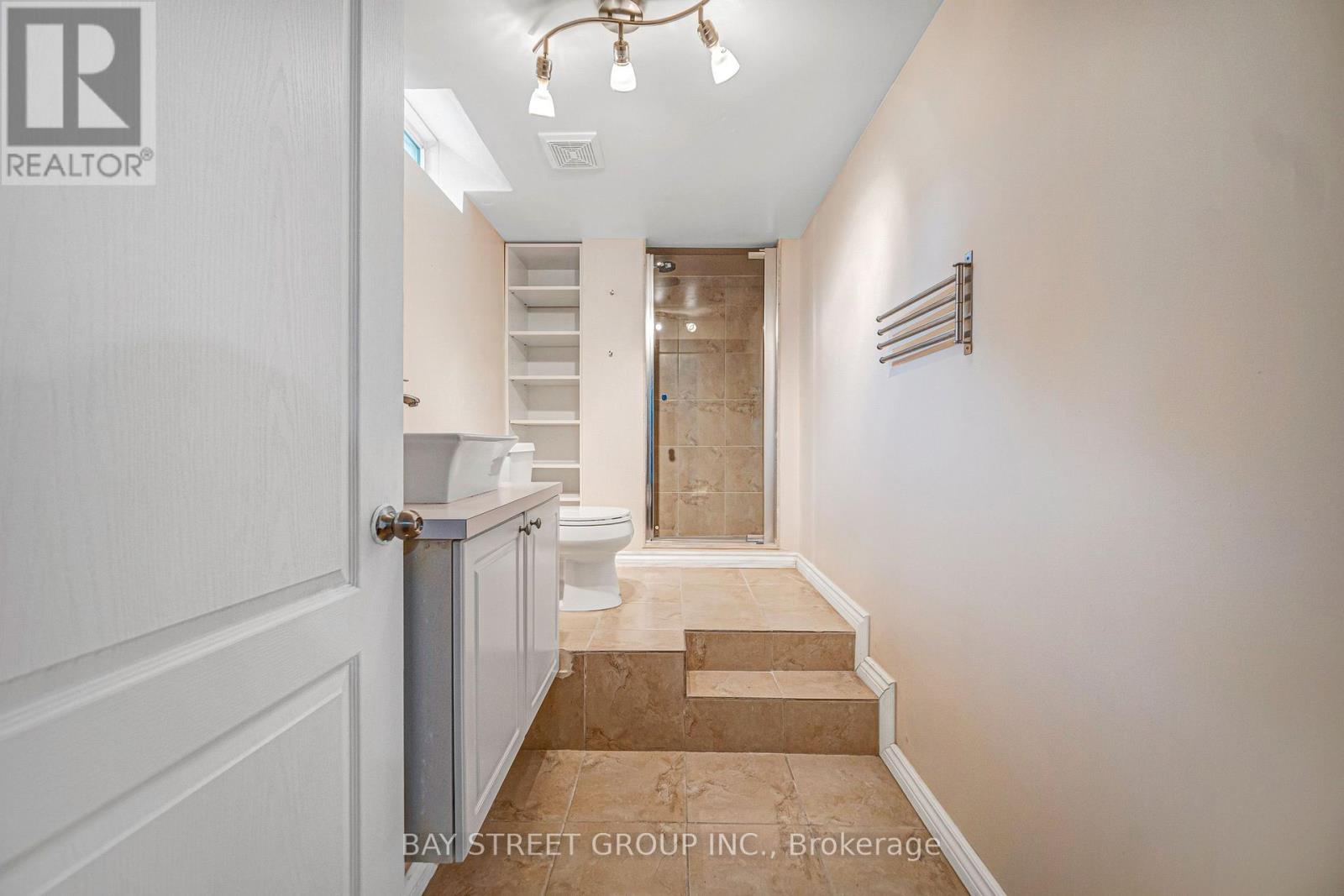 14 Rocksprings Avenue, Richmond Hill, Ontario  L4S 1R1 - Photo 43 - N13674188