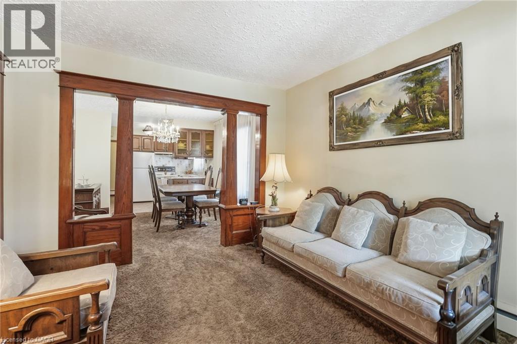 4587 Third Avenue, Niagara Falls, Ontario  L2E 4L3 - Photo 8 - 40845545