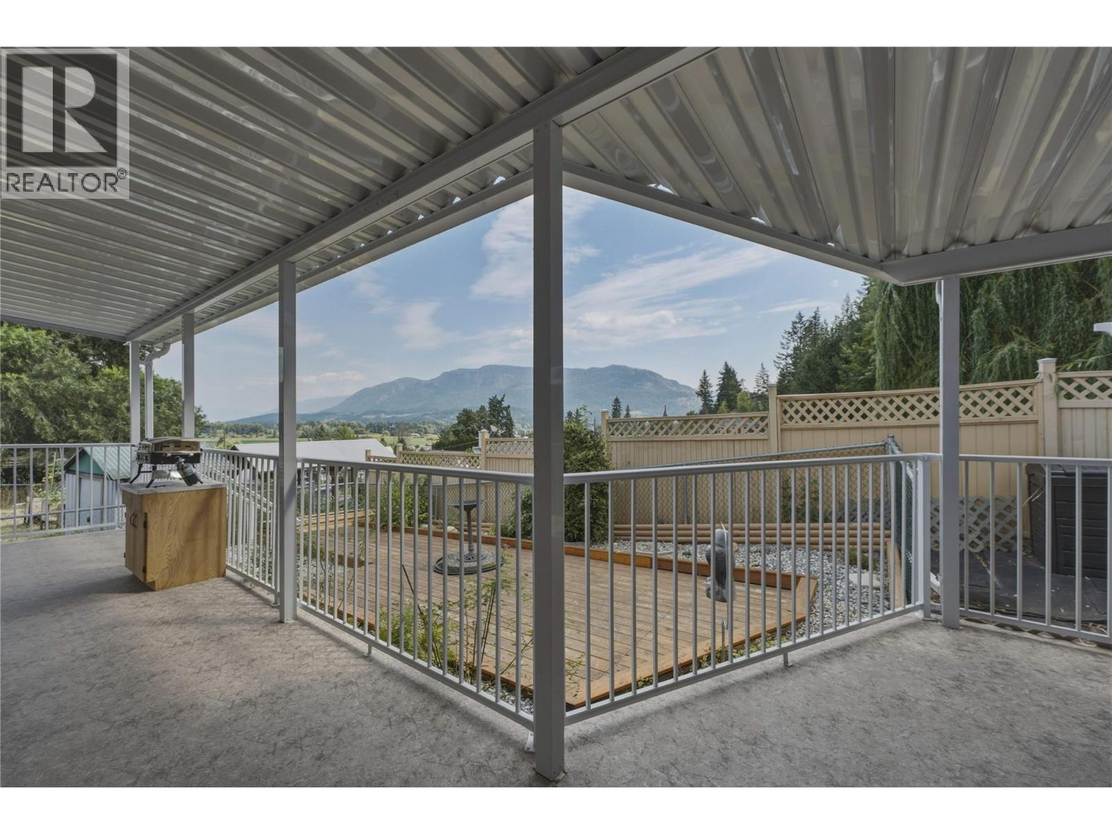 19 Preston Crescent, Enderby, British Columbia  V4Y 4C5 - Photo 48 - 10395795
