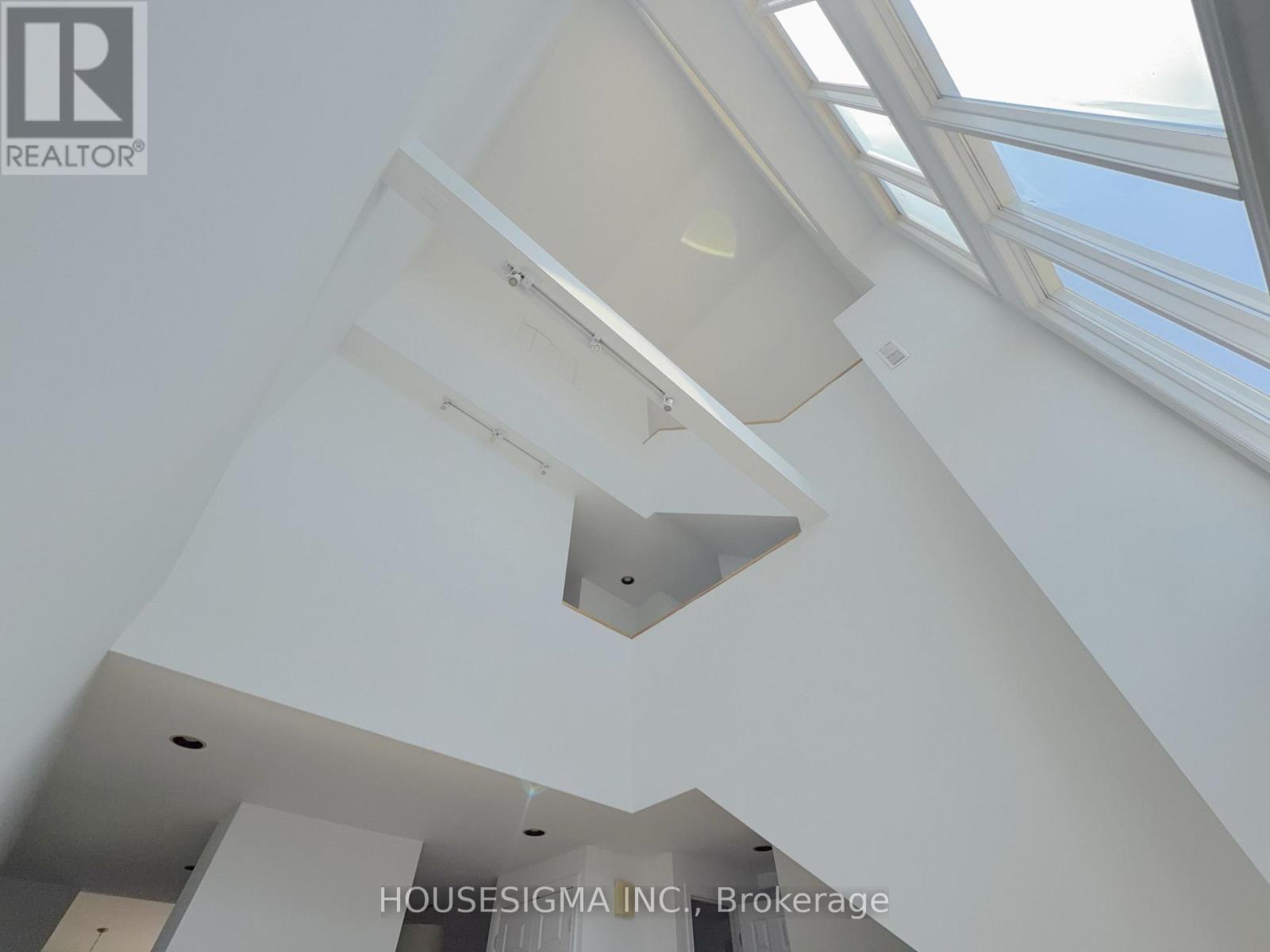 Main - 116 Cranbrooke Avenue, Toronto, Ontario  M5M 1M7 - Photo 9 - C13682062