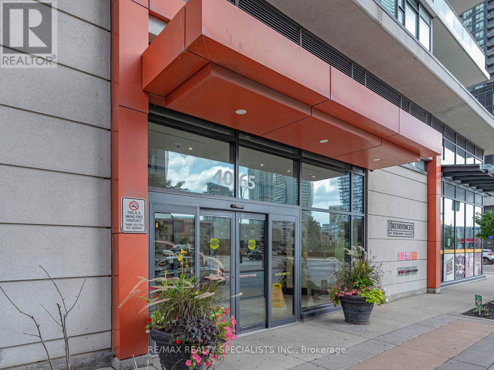 1401 - 4065 Brickstone Mews, Mississauga, Ontario  L5B 0G3 - Photo 25 - W13686056