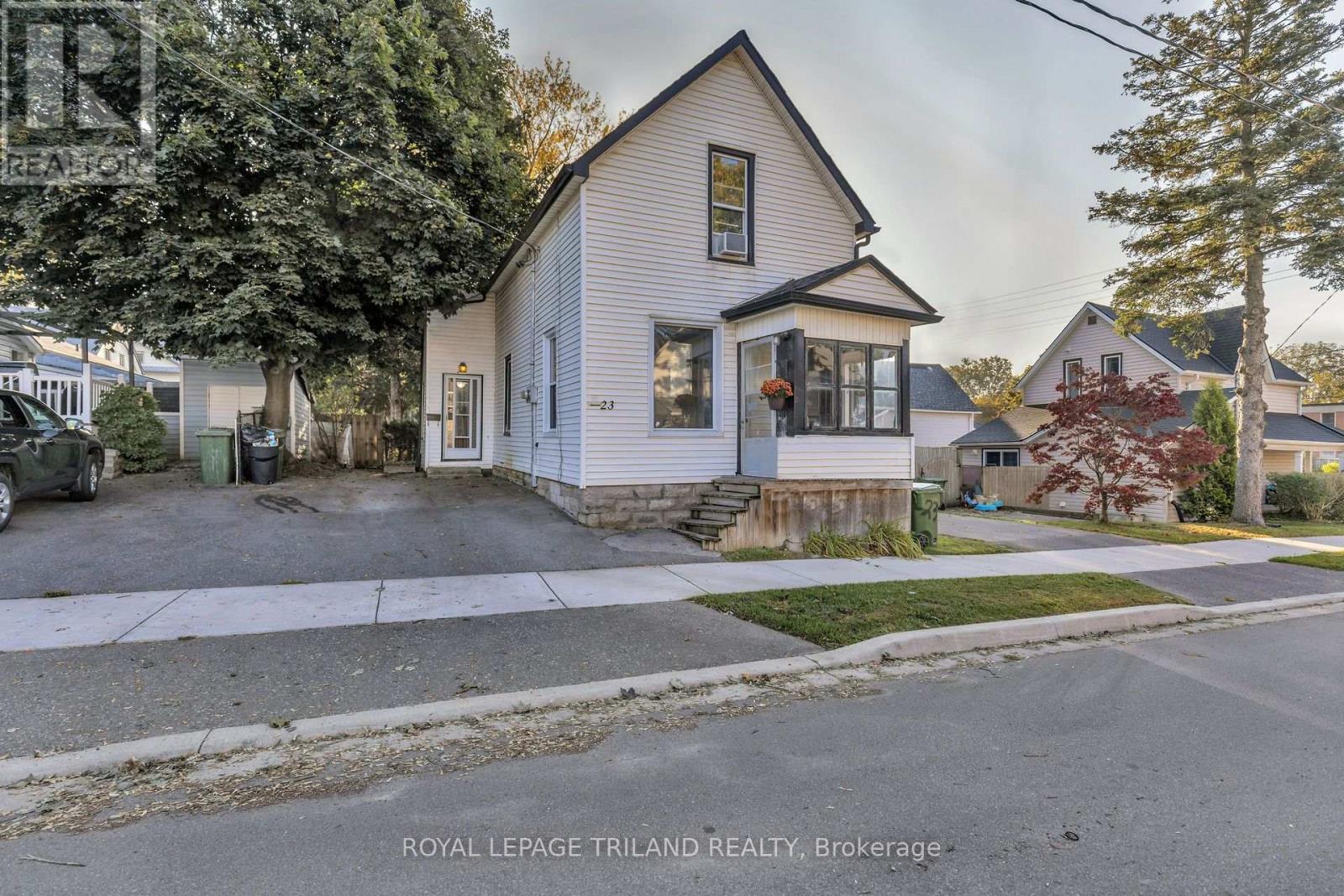 A - 23 Lydia Street, St. Thomas, Ontario  N5R 3Z8 - Photo 9 - X13693890