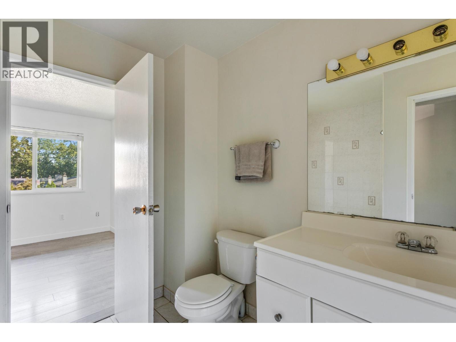 65 1930 Cedar Village Crescent, North Vancouver, British Columbia  V7J 3M5 - Photo 9 - R3155644