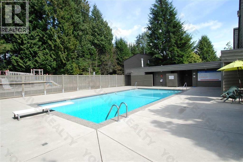 65 1930 Cedar Village Crescent, North Vancouver, British Columbia  V7J 3M5 - Photo 11 - R3155644
