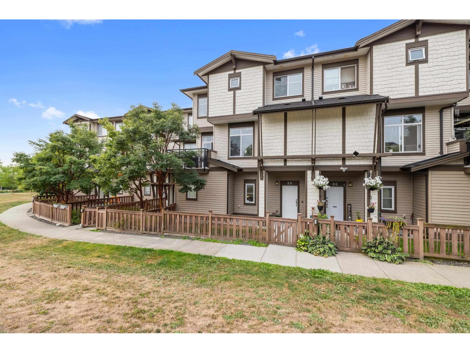 89 19433 68 Avenue, Surrey, British Columbia V4N 6M8 - Photo 3 - R3157032