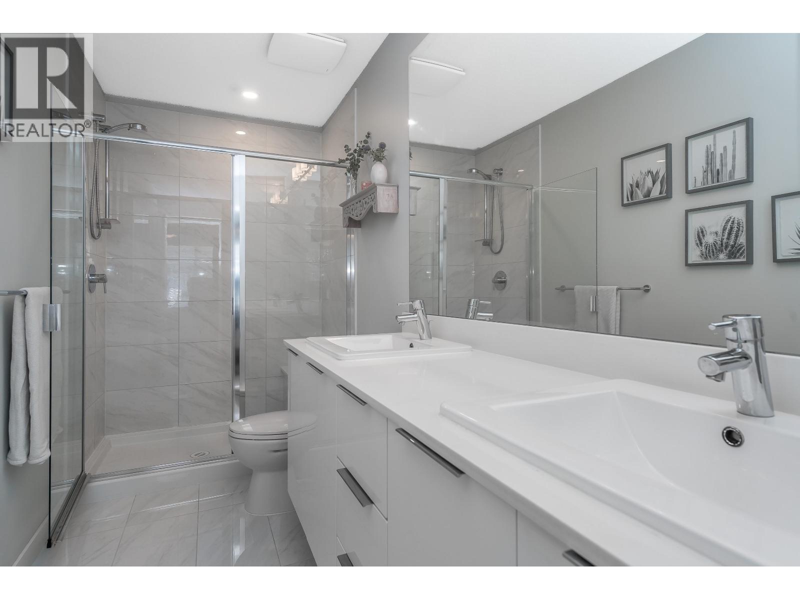 602 11295 Pazarena Place, Maple Ridge, British Columbia  V2X 4K9 - Photo 23 - R3133838