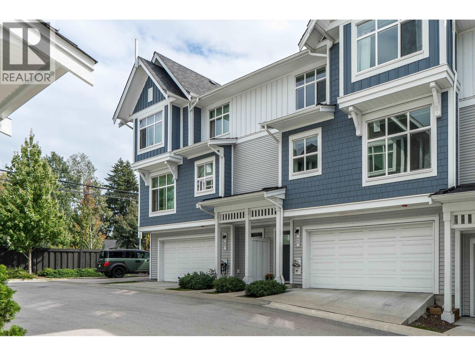 602 11295 PAZARENA PLACE, Maple Ridge, British Columbia