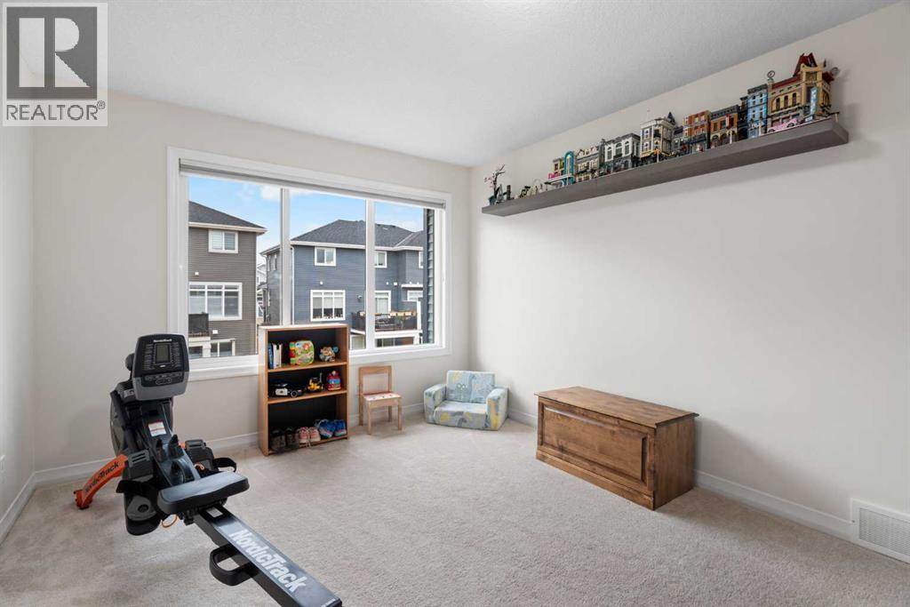 22 Sunrise Heights, Cochrane, Alberta  T4C 2R8 - Photo 10 - A2337496