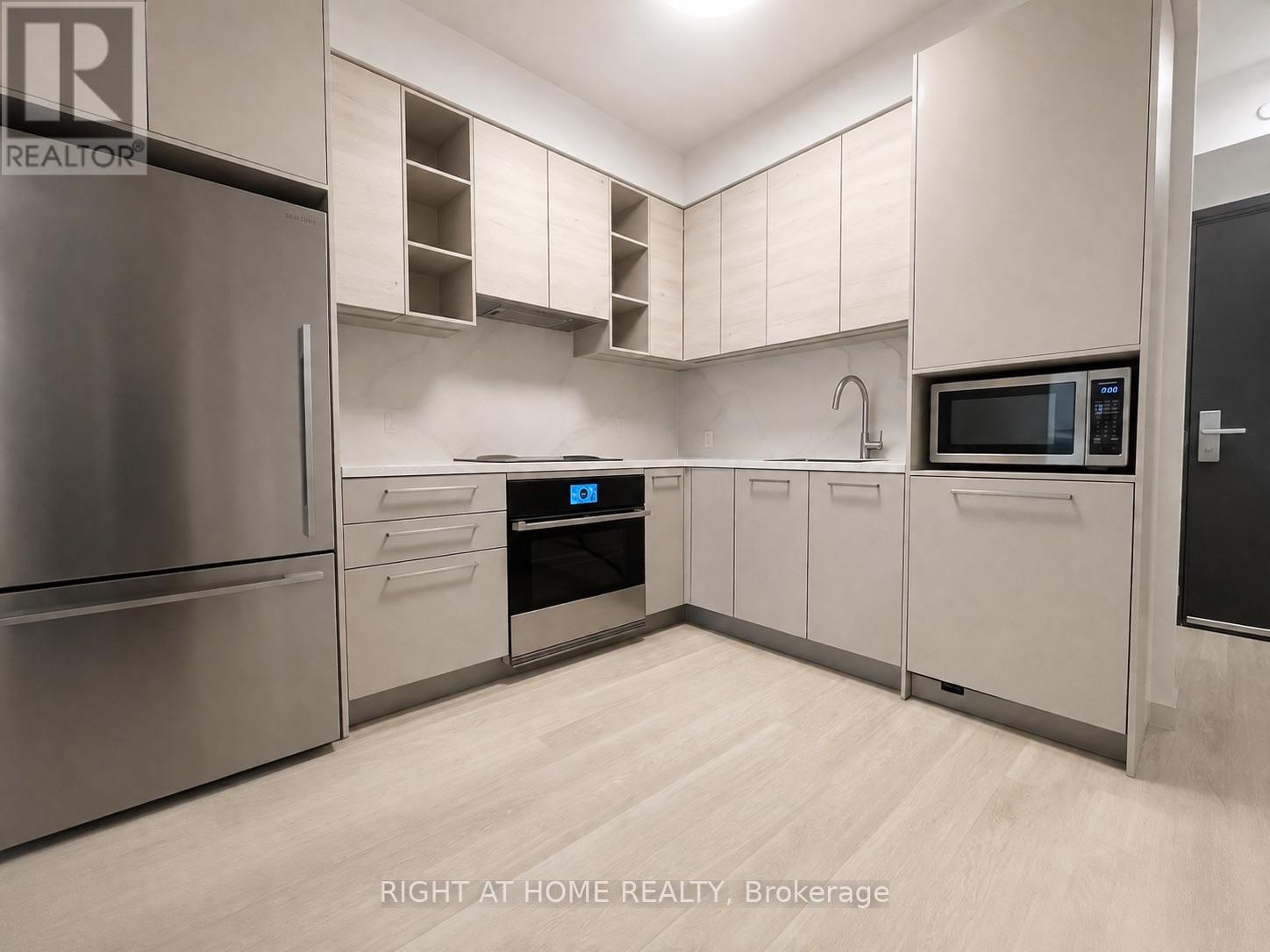 702 - 38 Gandhi Lane, Markham, Ontario  L3T 0G9 - Photo 3 - N13693866