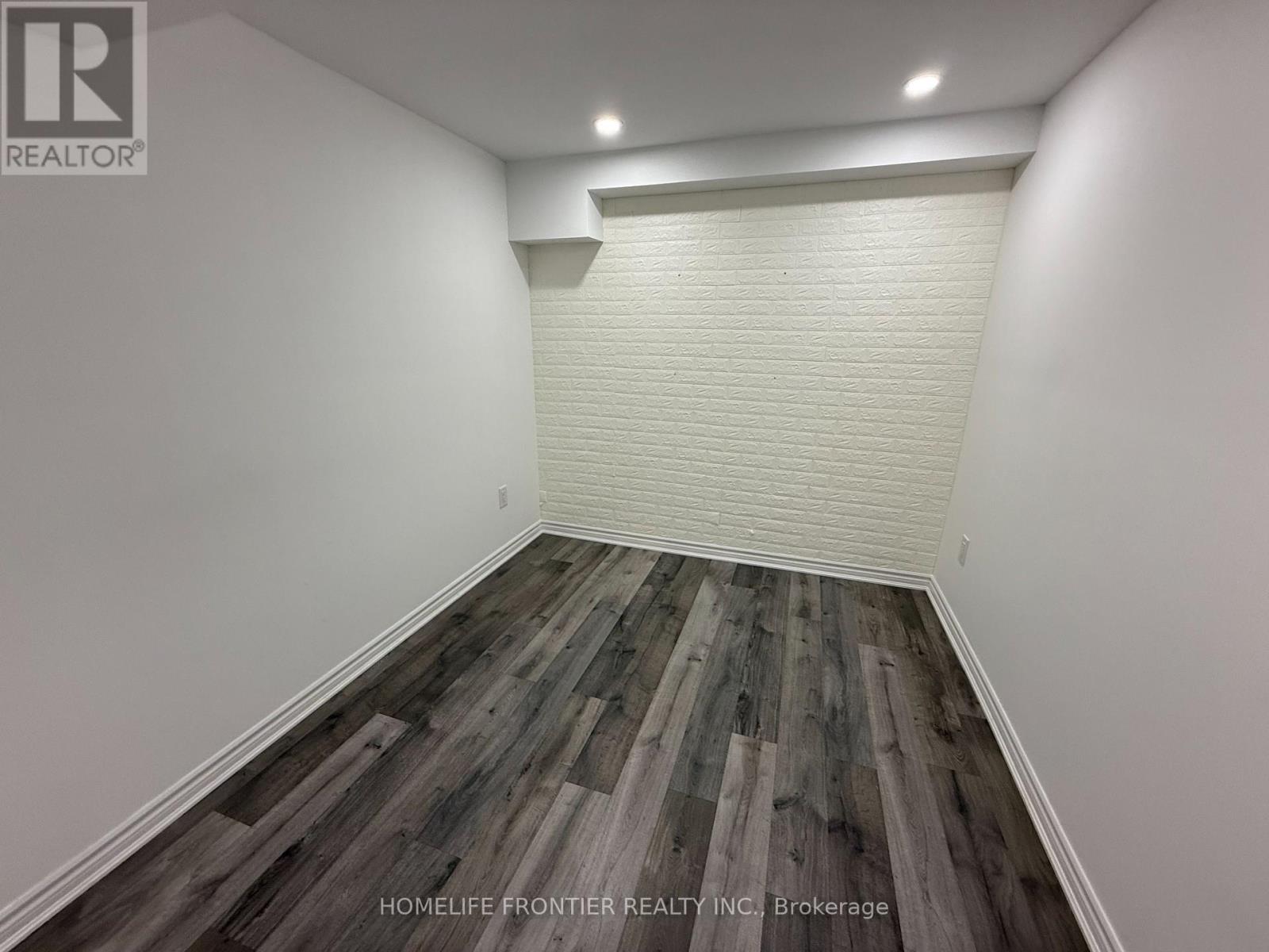 Basement - 586 Sweetwater Crescent, Newmarket, Ontario  L3X 1C1 - Photo 3 - N13693886