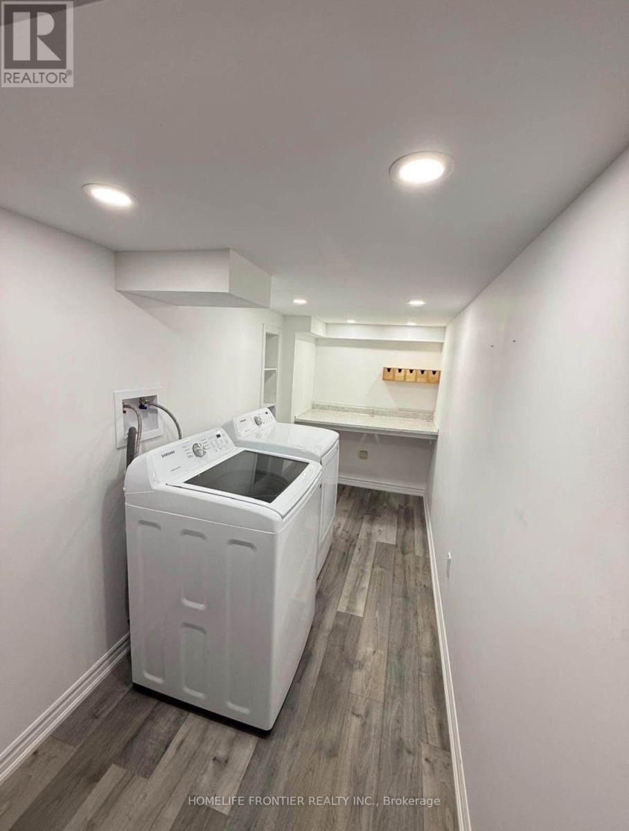 Basement - 586 Sweetwater Crescent, Newmarket, Ontario  L3X 1C1 - Photo 5 - N13693886