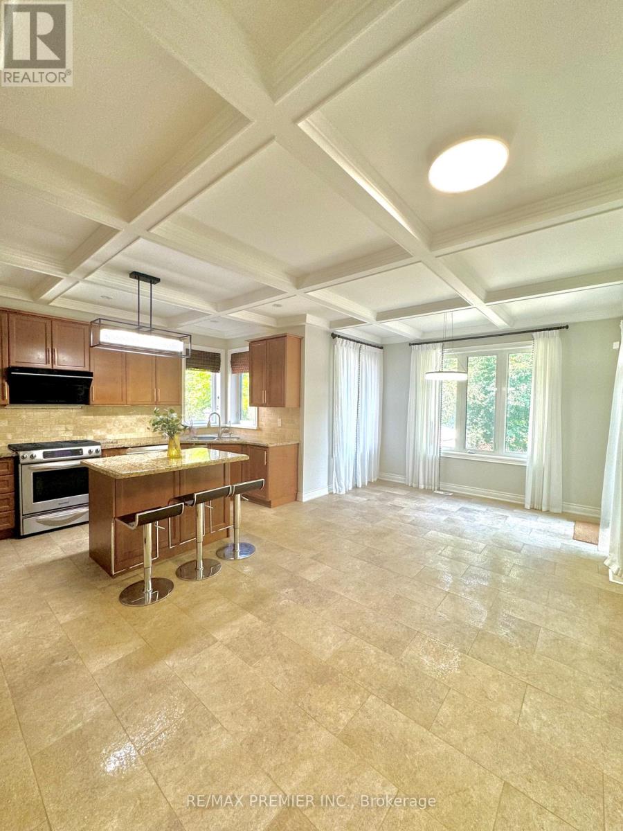 67 Cappella Drive, Vaughan, Ontario  L4H 0X3 - Photo 2 - N13691862