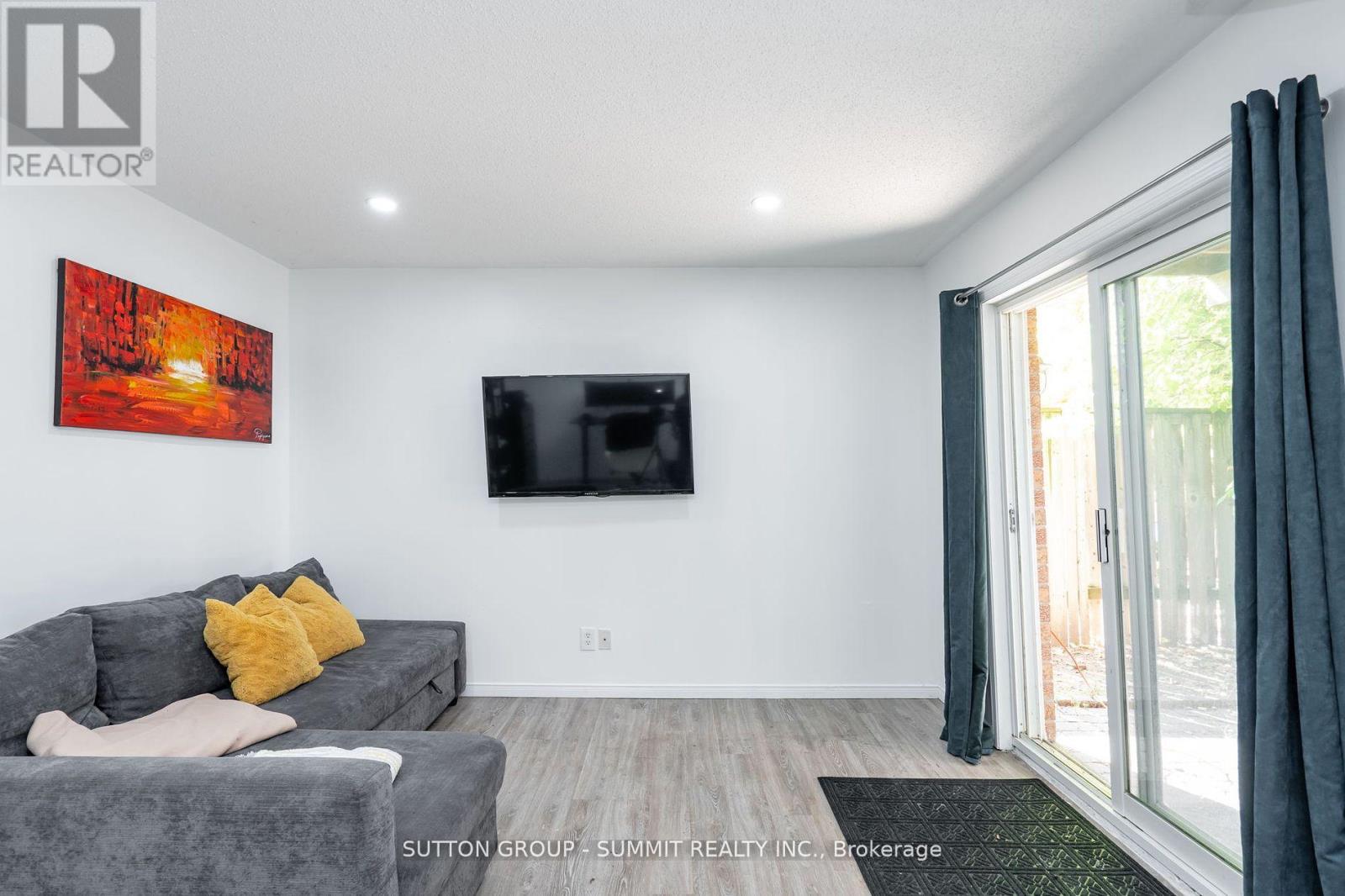 103 John Street, Halton Hills, Ontario  L7G 5A2 - Photo 9 - W13693864