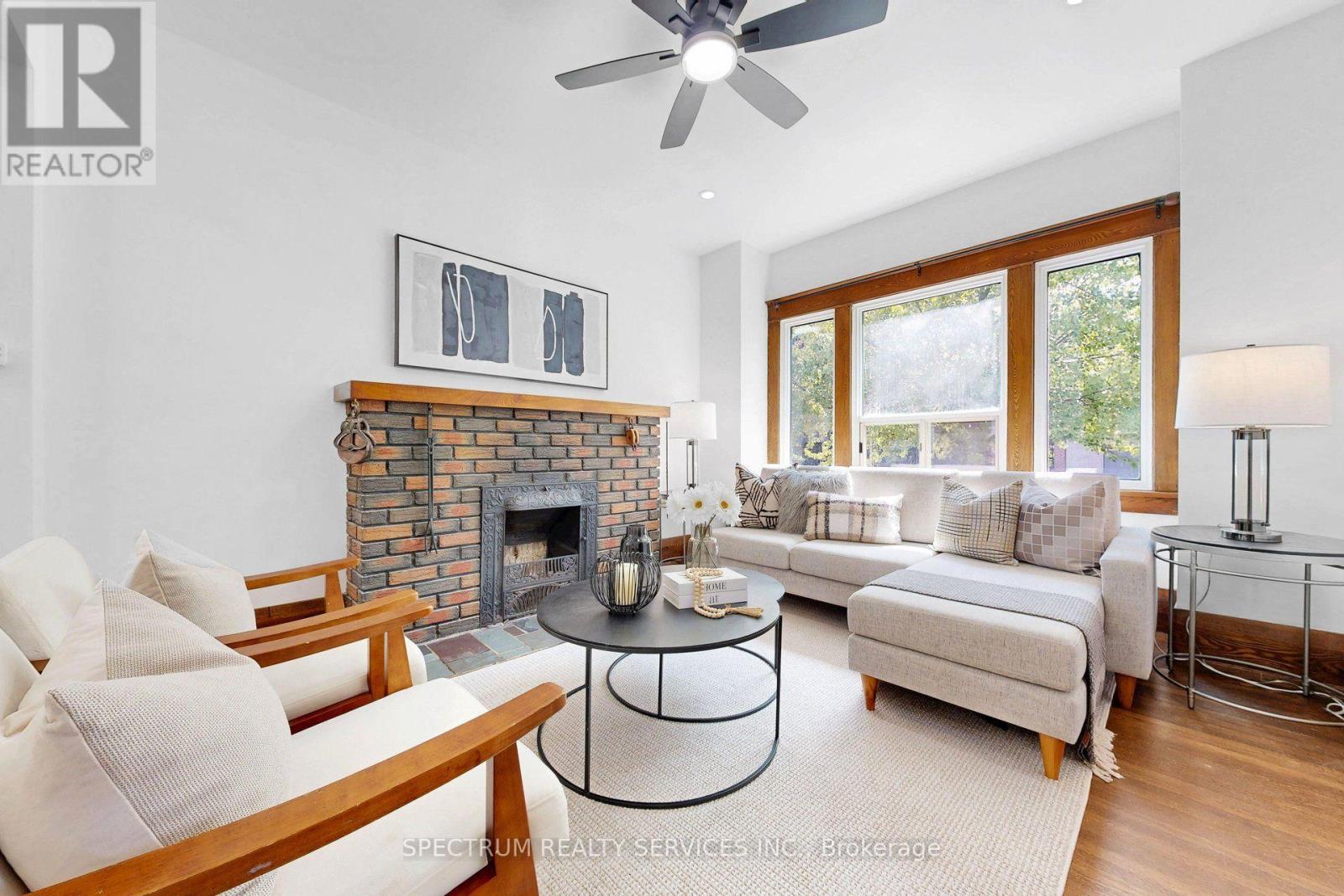 86 Church Street, Toronto, Ontario  M9N 1N3 - Photo 9 - W13693874