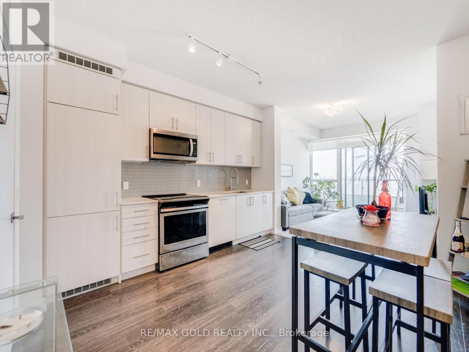 1803 - 4085 Parkside Village Drive, Mississauga, Ontario  L5B 0K9 - Photo 11 - W13693896