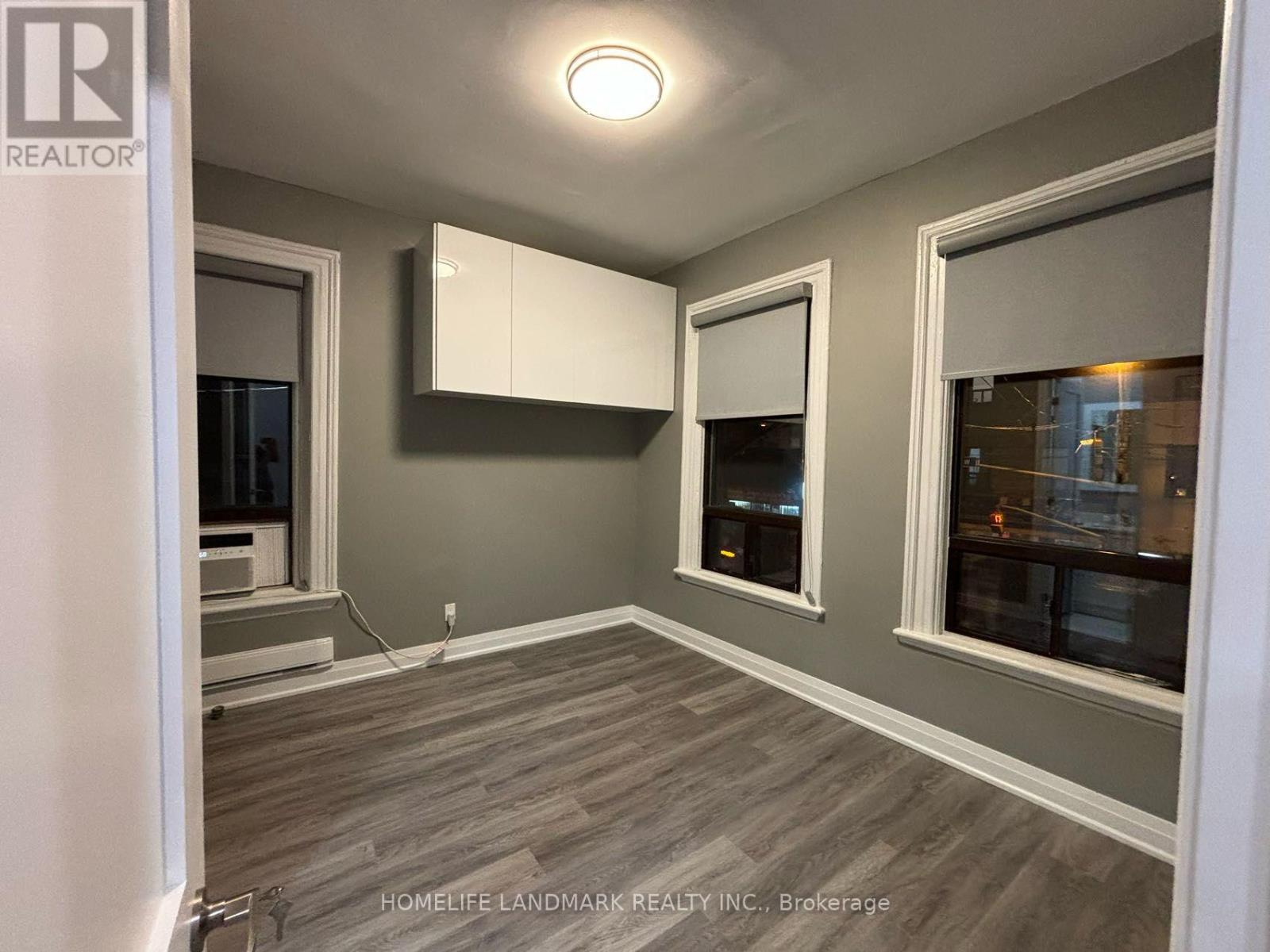1b - 271 Dunn Avenue, Toronto, Ontario  M6K 1L9 - Photo 6 - W13693900