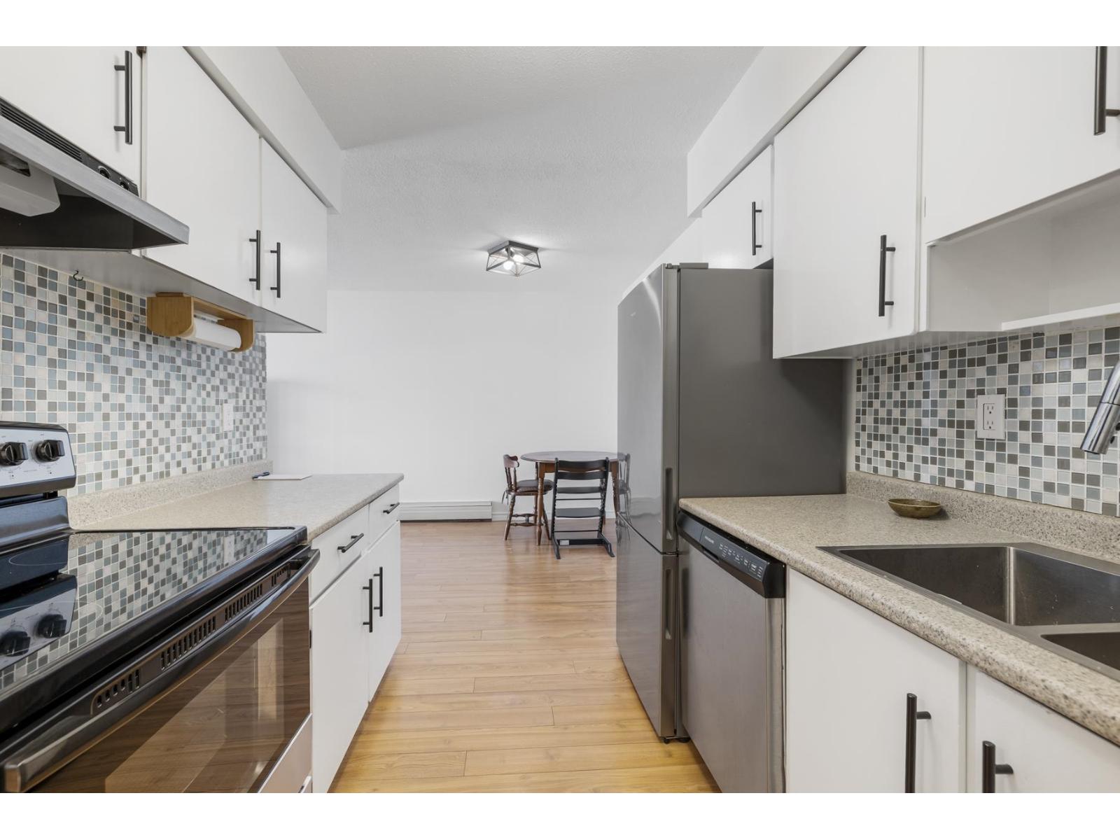 306 1442 Blackwood Street, White Rock, British Columbia  V4B 3V5 - Photo 14 - R3154936
