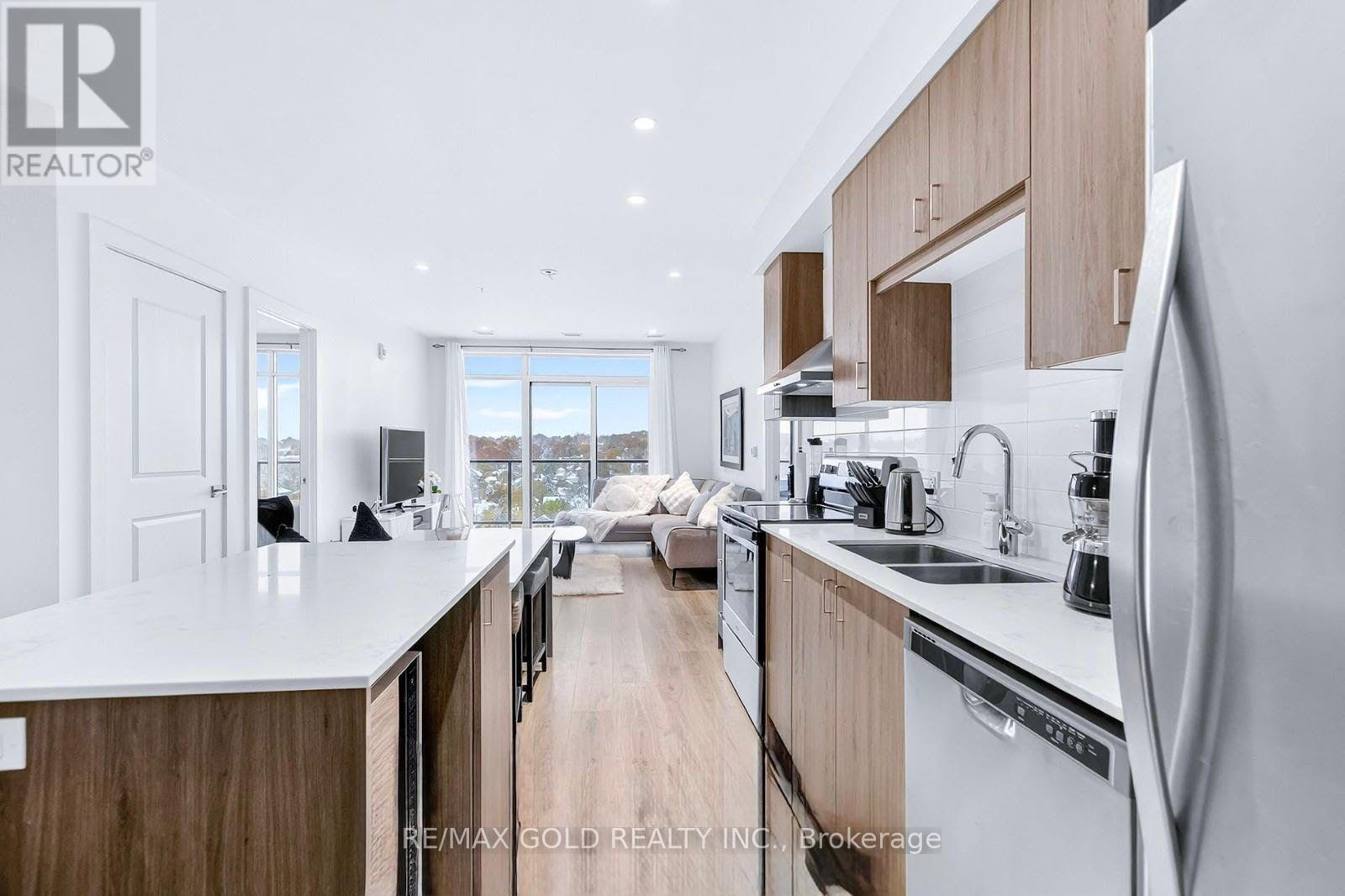 1310 - 15 GLEBE STREET, Cambridge, Ontario